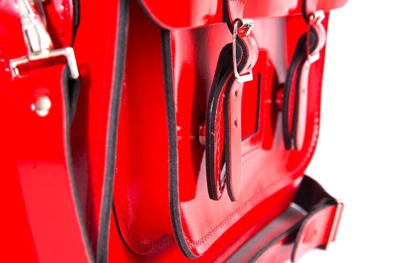 14 RED PATENT ENGLISH LEATHER SATCHEL MAGNETIC BRIEFCASE 1 14 RED PATENT ENGLISH LEATHER SATCHEL MAGNETIC BRIEFCASE 1